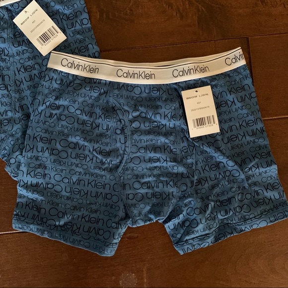 NEW Calvin Klein Boxer Briefs - Picture 2 of 3